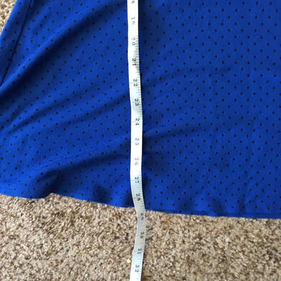 Torrid blue polka dot peplum top with cutout - Picture 3 of 6